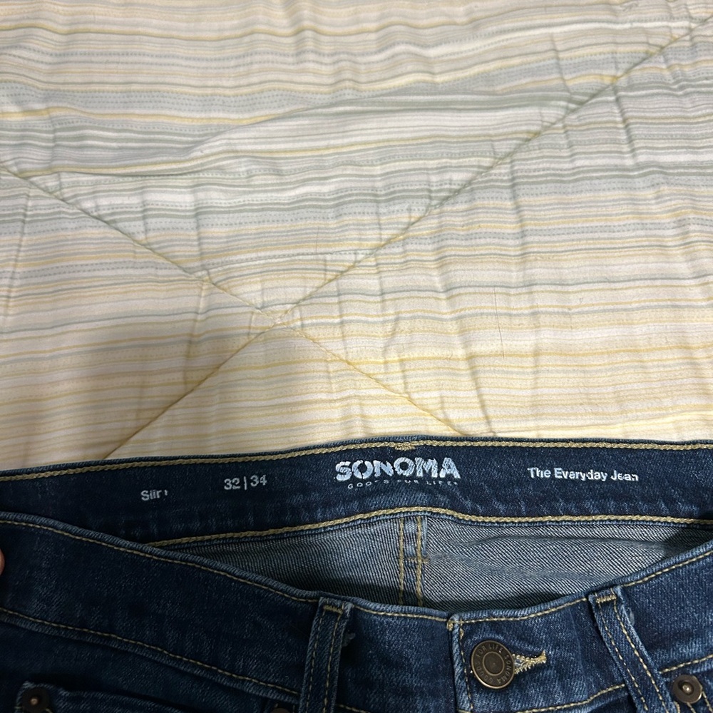 Sonoma Men's Slim Cut jeans 32/34